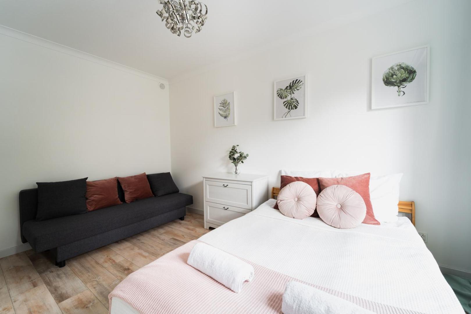Apartment Old Town - 3 Rooms - 2 Bathrooms - 12 People - Parking Place วรอตซวาฟ ภายนอก รูปภาพ